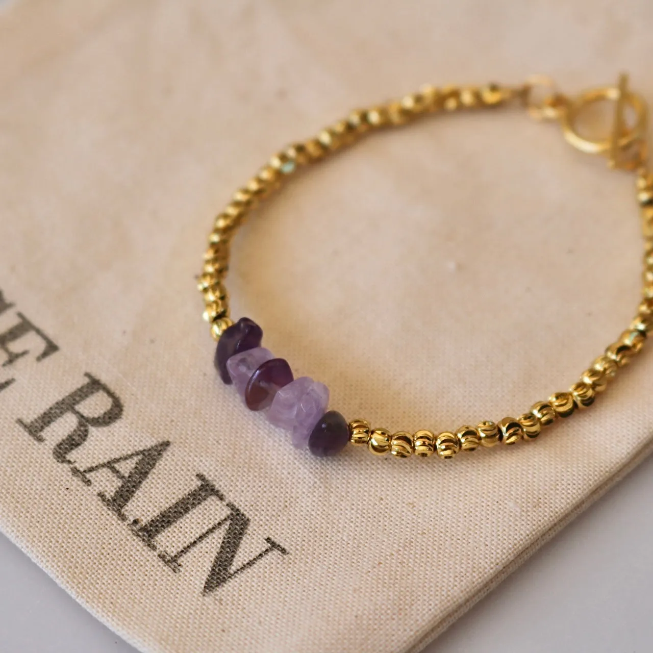 AMETHYST BEADED BRACELET IN 18K GOLD