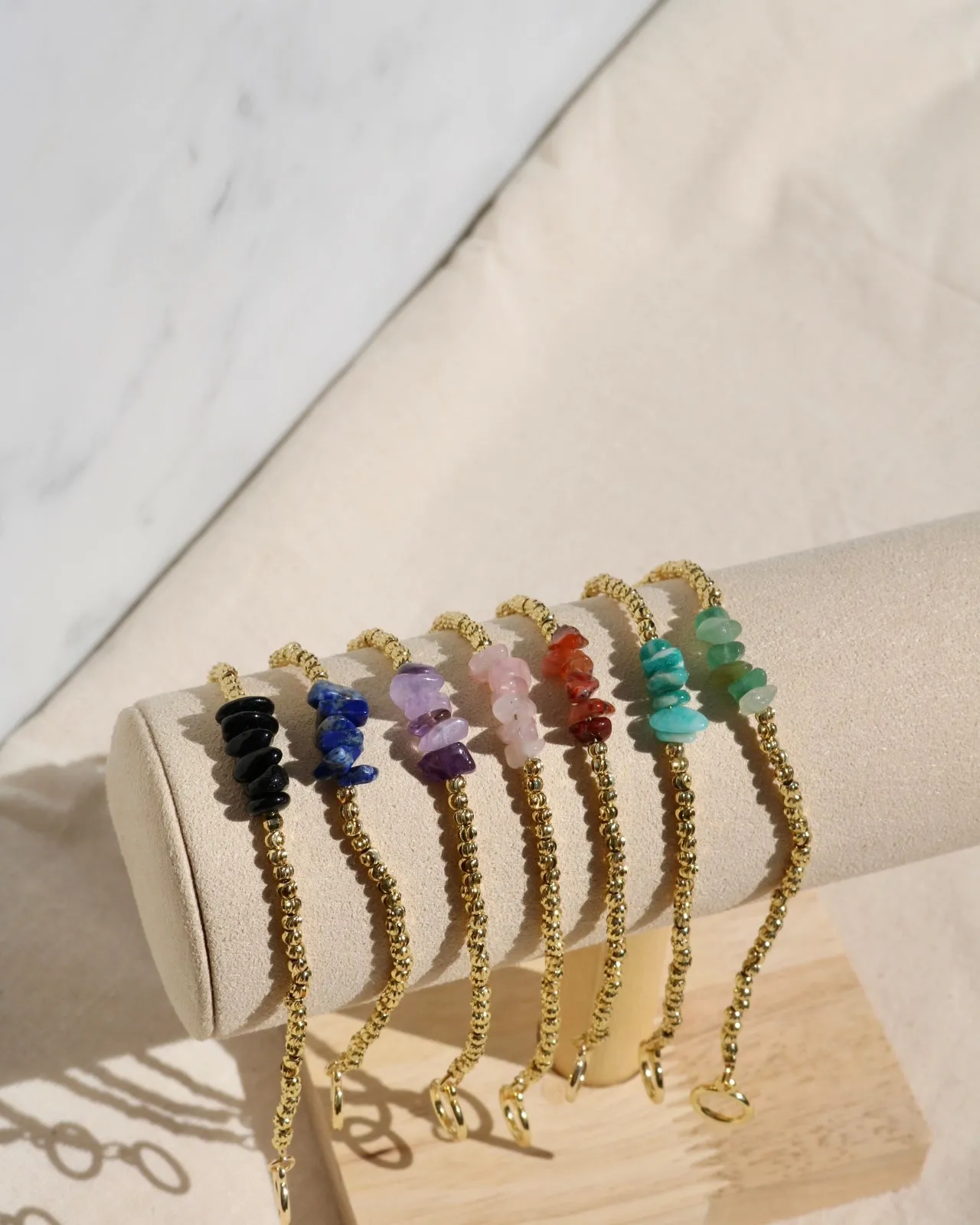 AMETHYST BEADED BRACELET IN 18K GOLD