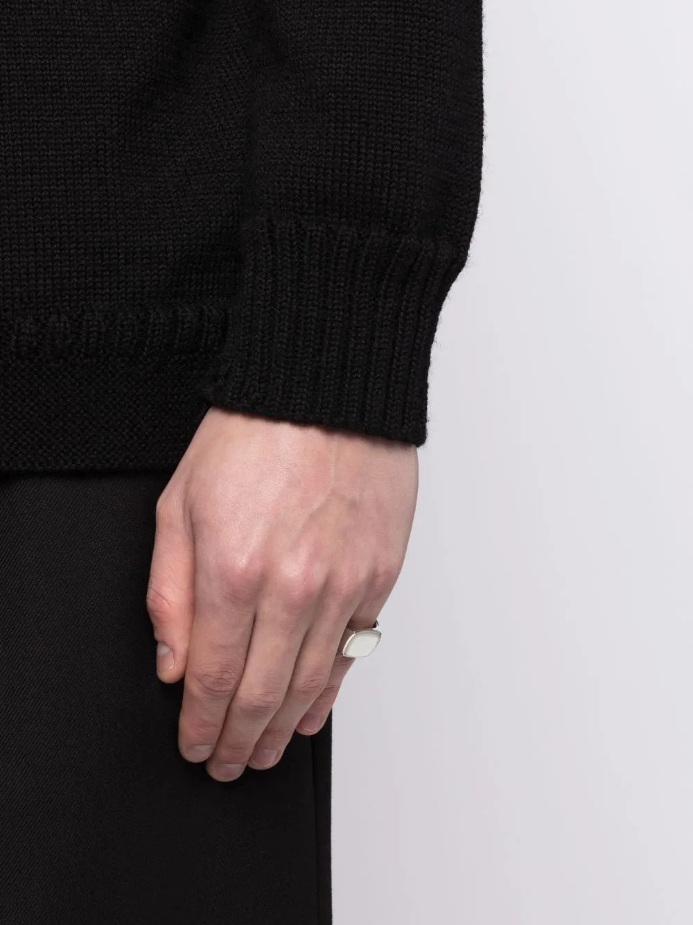 Cushion White Mop Ring