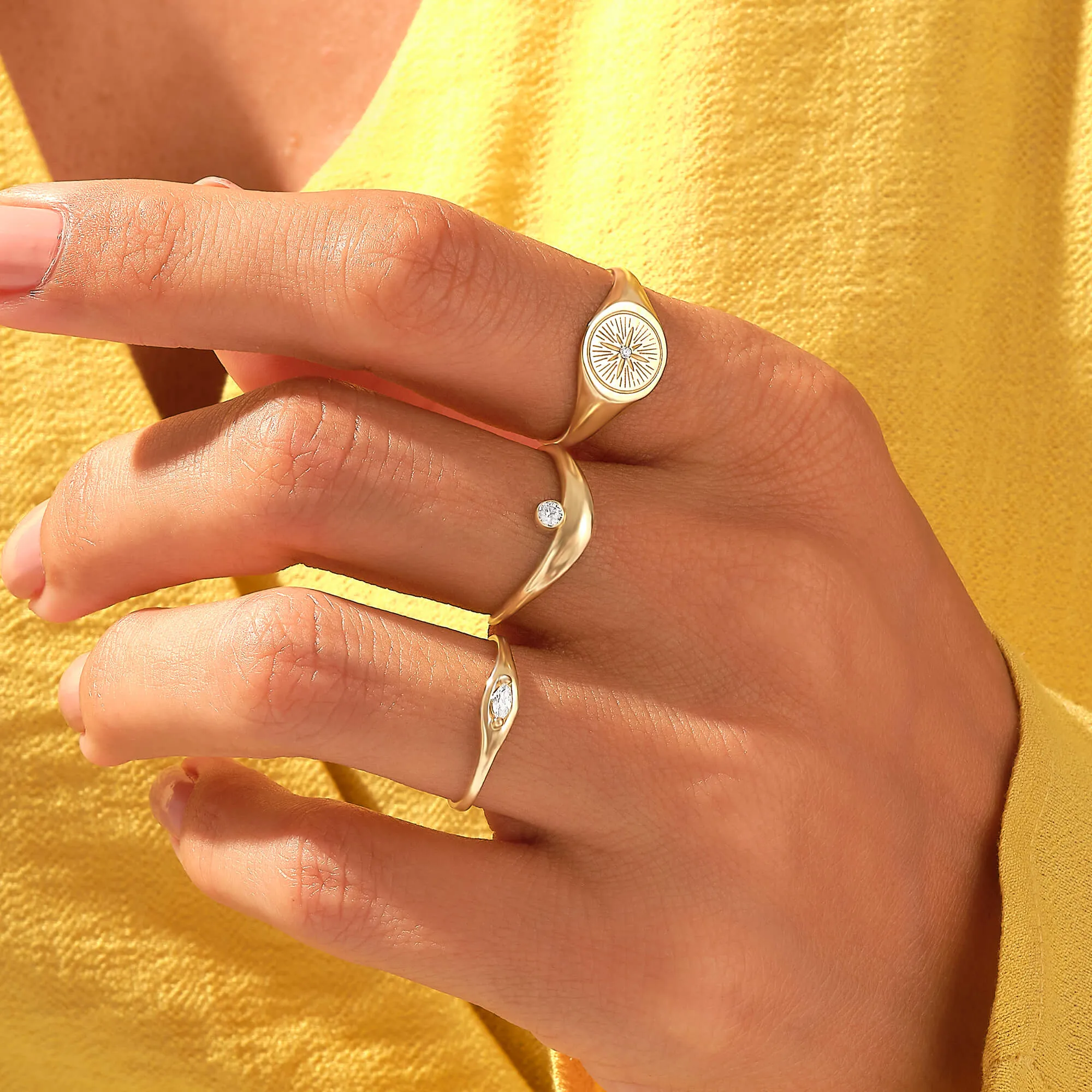 Marquise Diamond Tiny Signet Ring in Gold