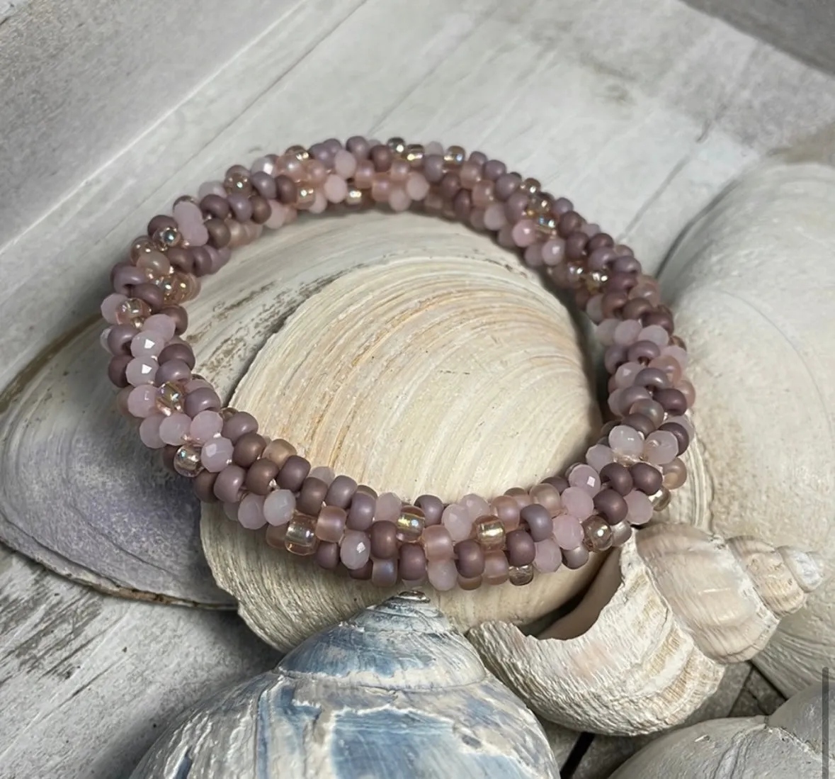 Pink jade bracelet