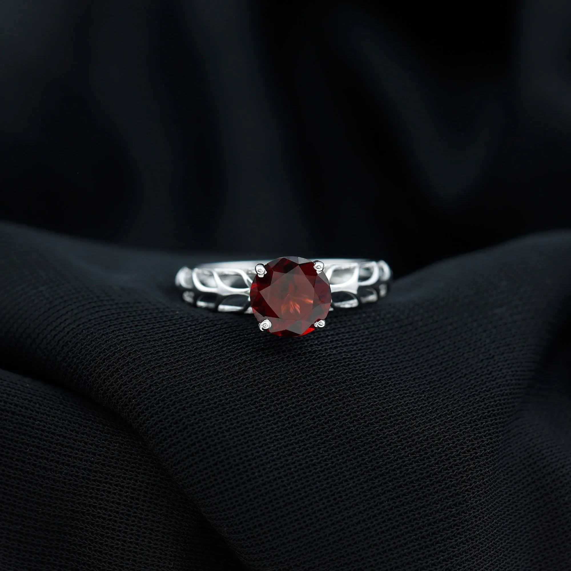 Round Shape Garnet Solitaire and Filigree Ring