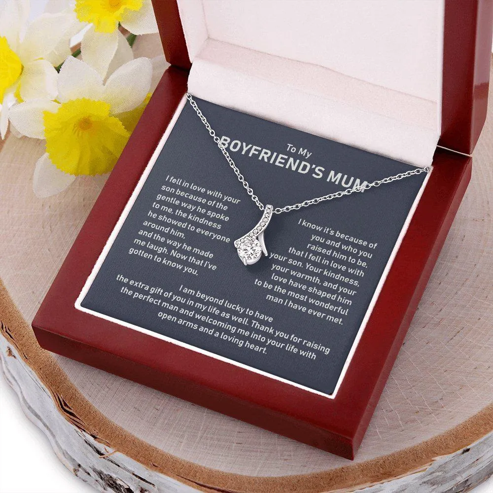 To My Boyfriend's Mum-Alluring Necklace Gift Set