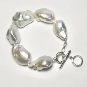 Wabi Sabi Grand White Pearl Bracelet